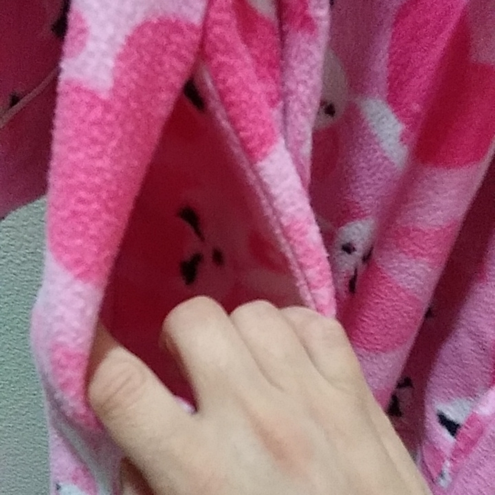 Kitty Print Fleece Robe - Picture 7 of 8